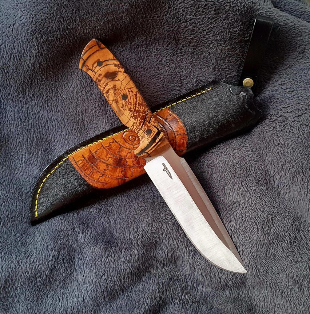 ELMAX and 🦣 ivory set up with matching sheath. What do you think?