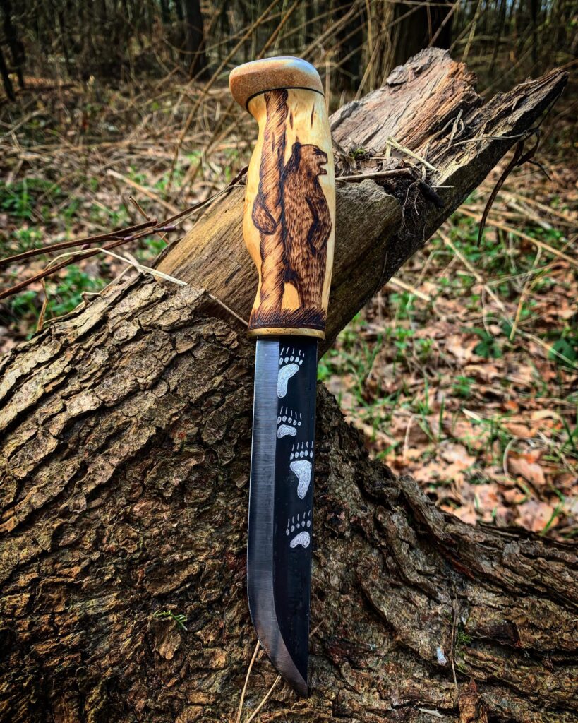Wood Jewel Bear Leuku