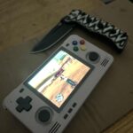 Benchmade 275 and Retroid Pocket S2