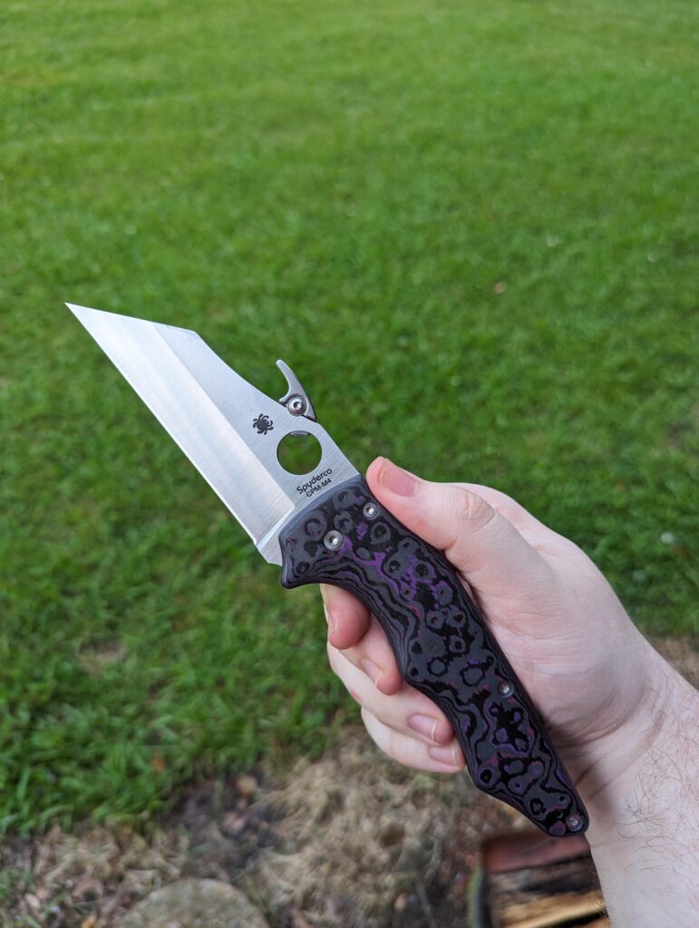 Customized Spyderco Yojumbo