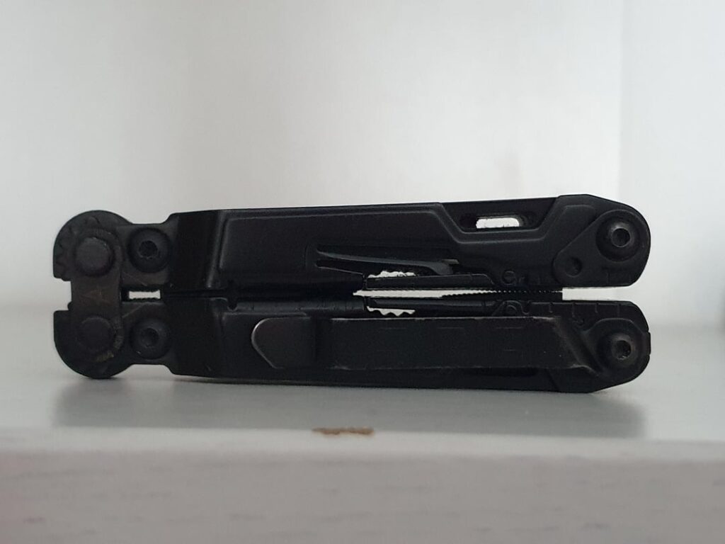 SOG Powerpint Quality issues (doesn't close and sloping)