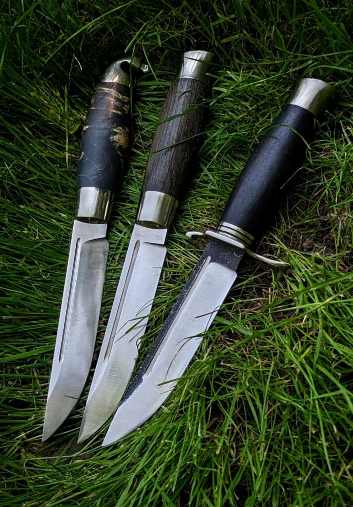 I Finished these new commissioned Hunters today! I absolutely love how they turned out. What do you think of them?