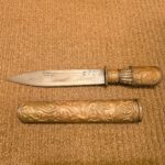 Found in box of tourist items. Any info on this one?