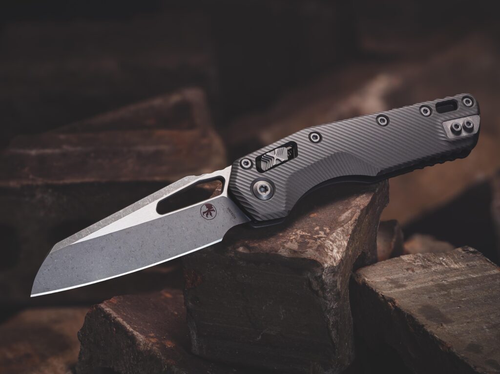 Microtech MSI in natural clear aluminum scales