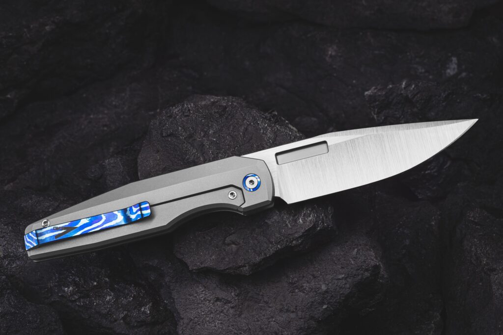 Vero Engineering Lux wearing Timascus