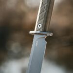 i’m into photography & knives