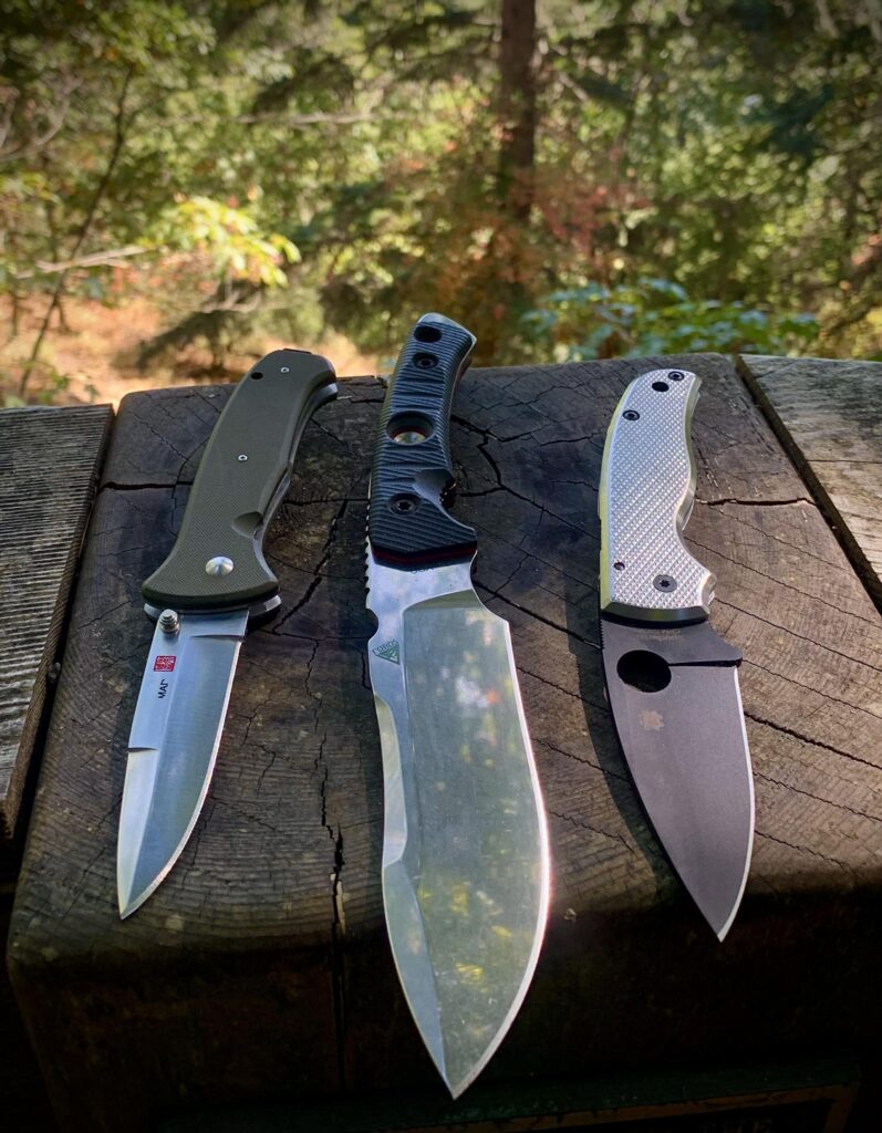 Al Mar SERE 2000, FOBOS Tier 1 BC, Modded Spyderco Shaman