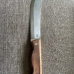 Can anyone ID this knife