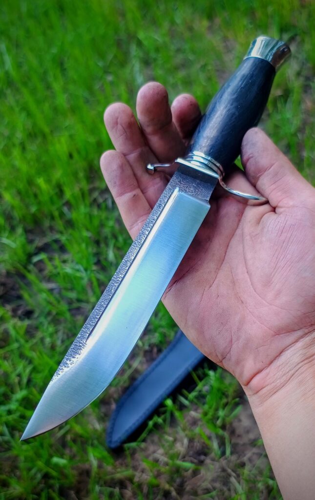 A slight modification for my Black & Silver Finka knife. Customer requested 5.90 inch long blade instead of normal 5.11 inch length. What do you think of this variant?