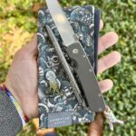 The Mariner 2 by Tactile Knife Co. is such a refreshing knife. It's a classic design, but feels modern and new.