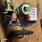 The weird neighbour carry