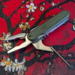 Mil-Tec Bundeswehr Army 4 - Need Bail / Clevis Ideas?