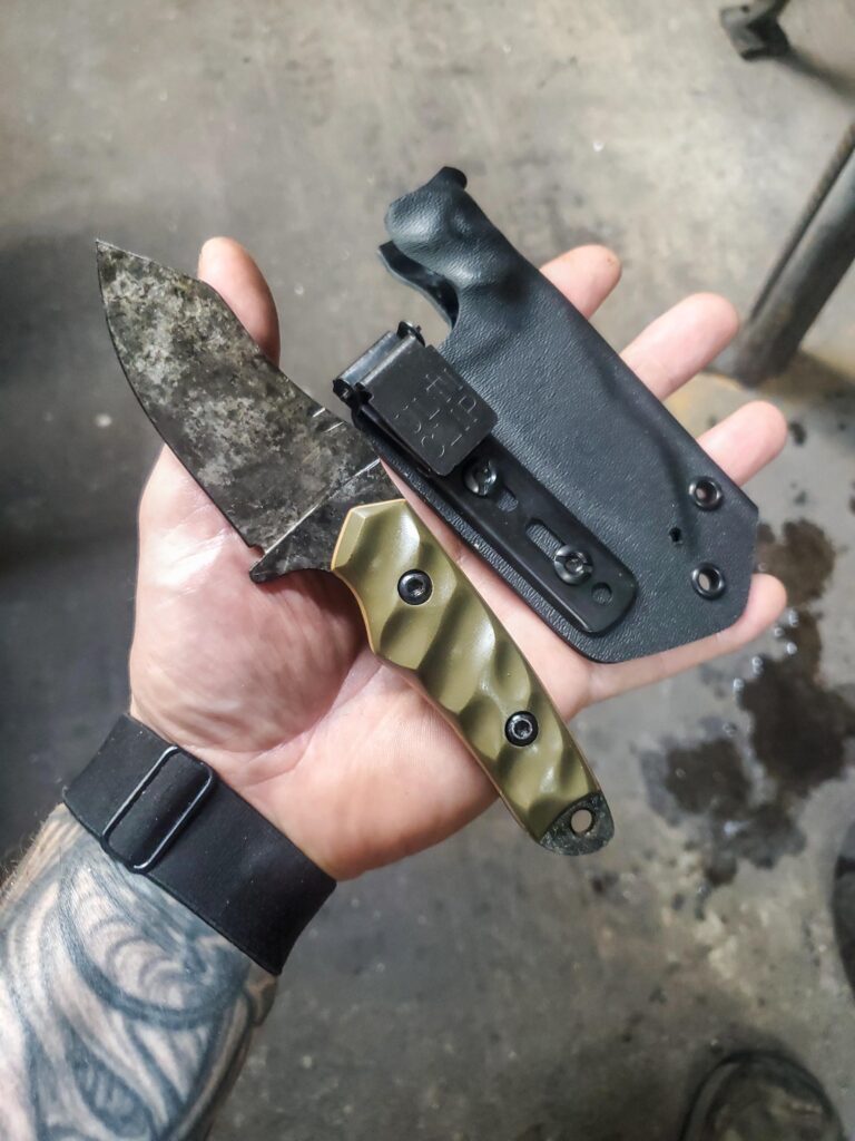 80crv2, Granite finish with OD green G10 and coyote brown G10 liners.