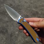 Qubit wearing RGT skins