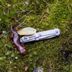 CRKT Facet just lying around on the ground