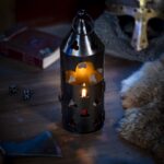 Does the traditional lantern have any cons over modern flash lights? When should I choose to use a lantern over a flashlight?