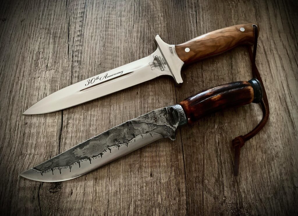 Cudeman Hunting Dagger & Vojkoart Hunting Bowie