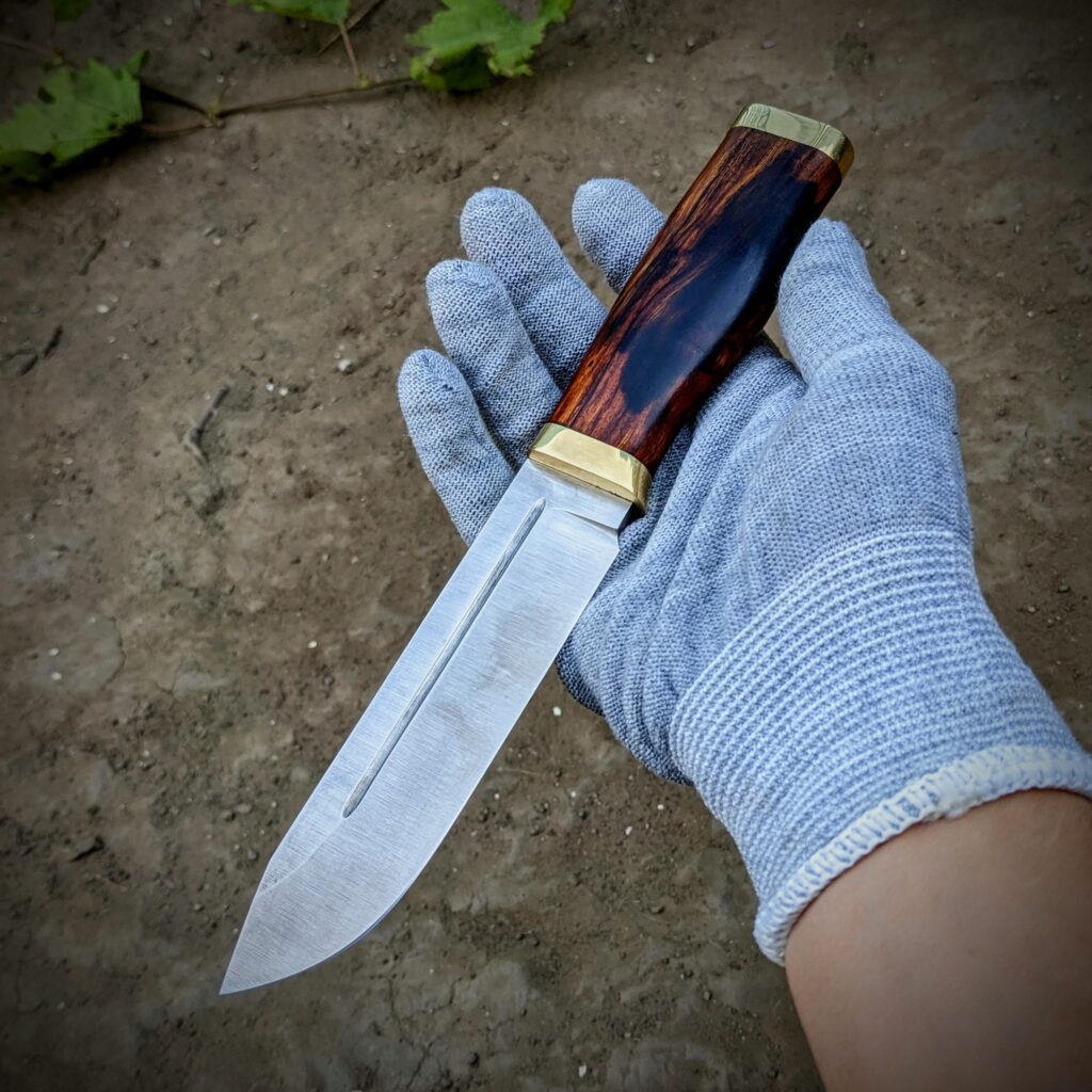 Finishing this beautiful commission. CPM-10v, Ironwood and brass. What do you think of it?