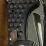 Need help IDing a knife