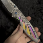 HELP!! HOW DO I CLOSE THIS POCKET KNIFE?