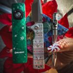 Festive carry ugly Xmas sweater Chaves