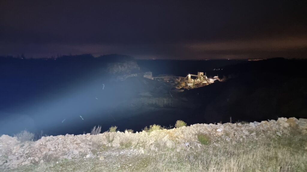 Acebeam X45.2 at a quarry 🔦
