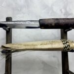 Yakut-style knife with traditional deep sheath