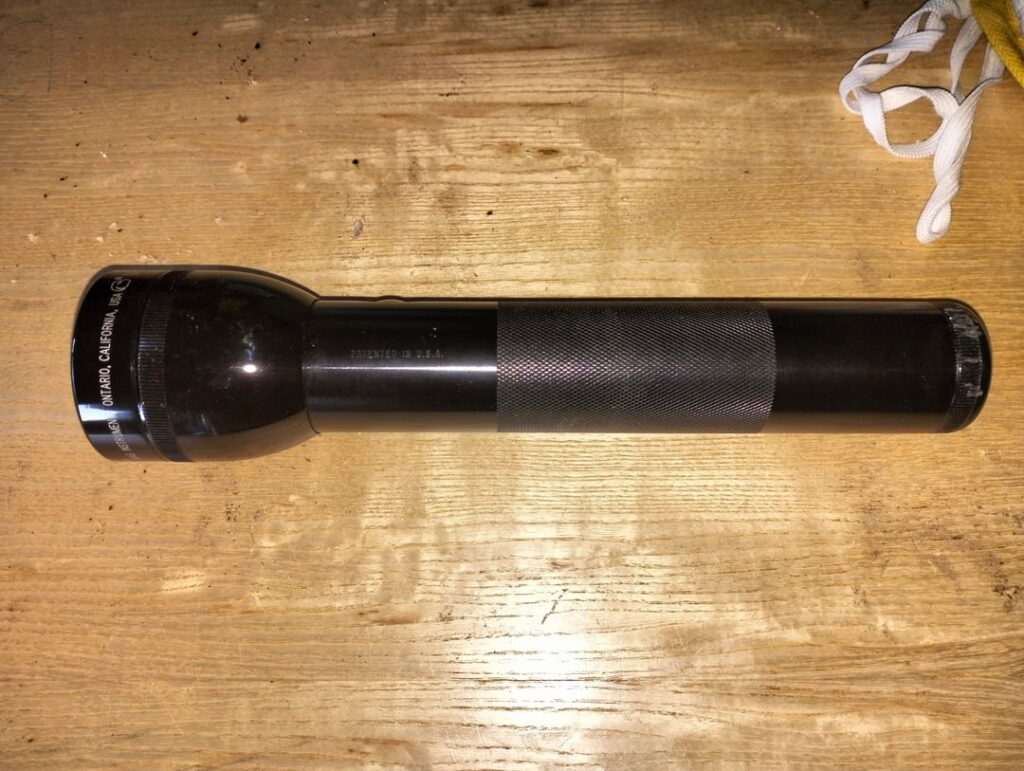 Maglite screw problem