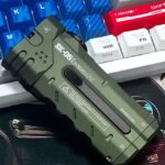 The SK05 Pro UV light on hand