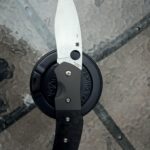 Very interisting old spyderco 001v