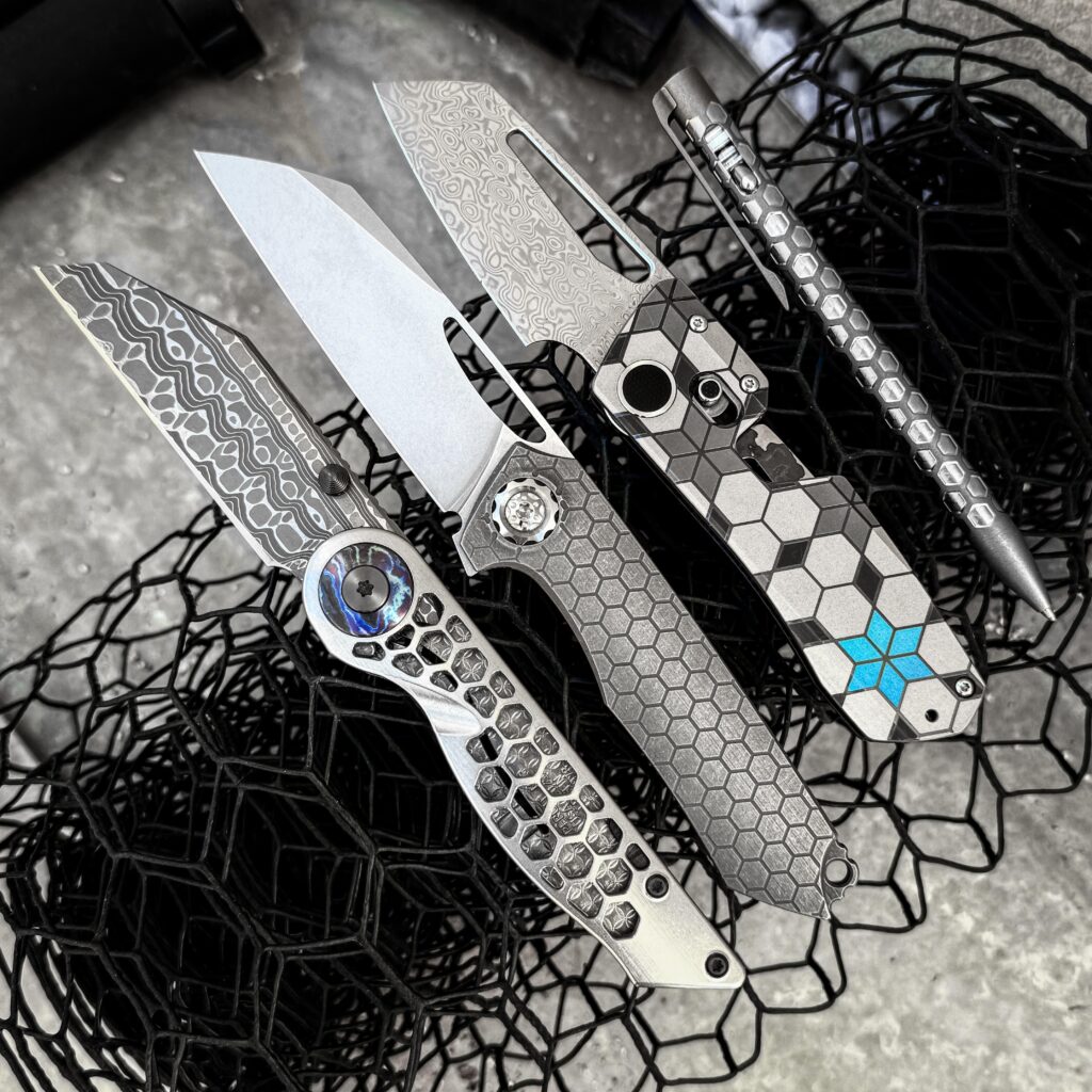 I buried this chicken wire 8" underground, lining below my fences, to keep the wild wascally wabbits out. Even when it comes to pest control, hexagons are the bestagons.