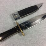 Got this knife and I’m confused about the sheath.