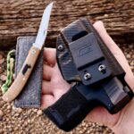 Sig Saur and a Dixon Trapper, what dost thou bear this fine Sunday?