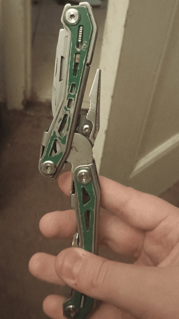 My pliers won't open