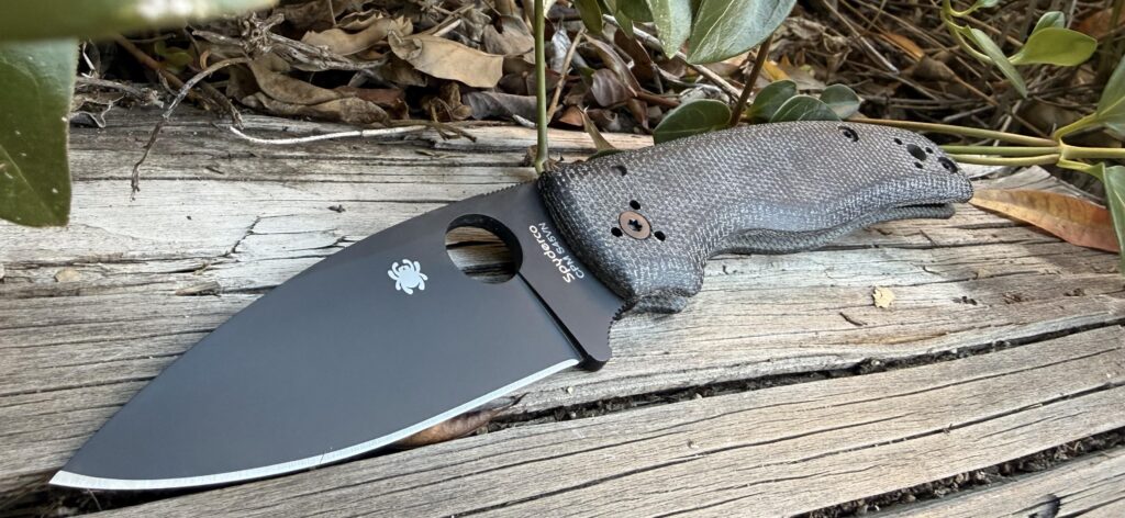 SMKW Spyderco Shaman