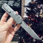 Saturday fun carry: MT Glykon tanto in Natural Clear. I wish MT would do more titanium in their OTFs.