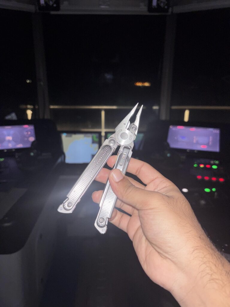 Tugboat mate approves of the Free P2 (if you can get for <$100)