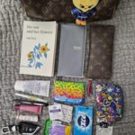 What's in my bag! Assumptions welcome. 😌