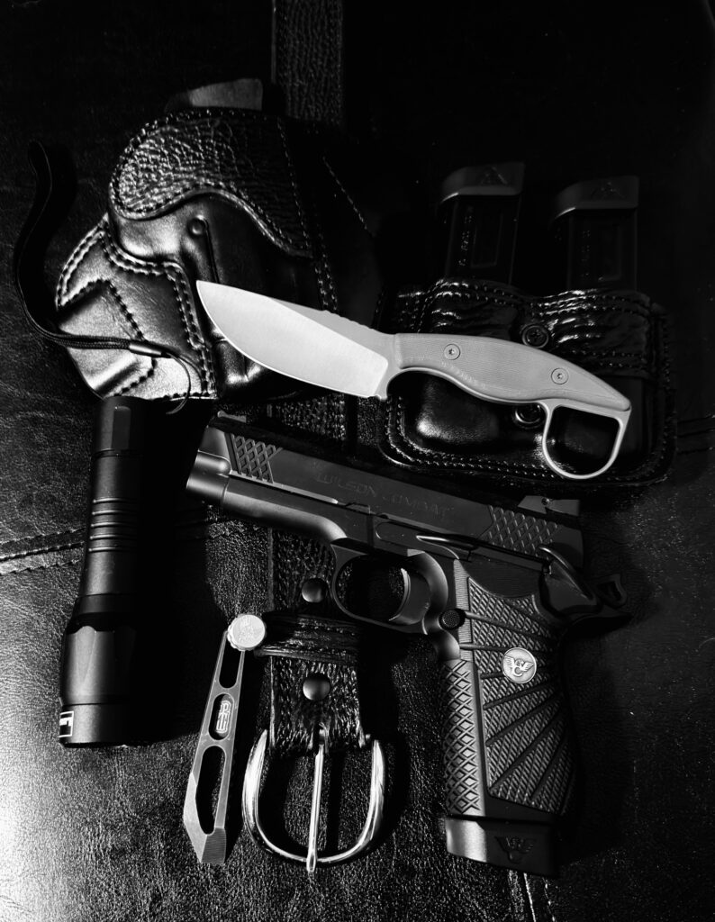 BWWednesday Phoenix Tool Work blade & 3V Deadbolt - Wilson Wednesday 👍🏻