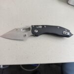 Another one in the daily rotation. But I gotta say I love the blade style.