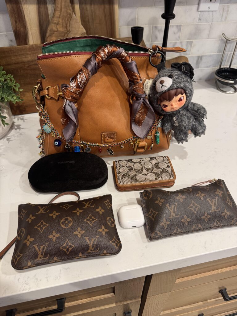 A peak into my “on the go” weekend essentials