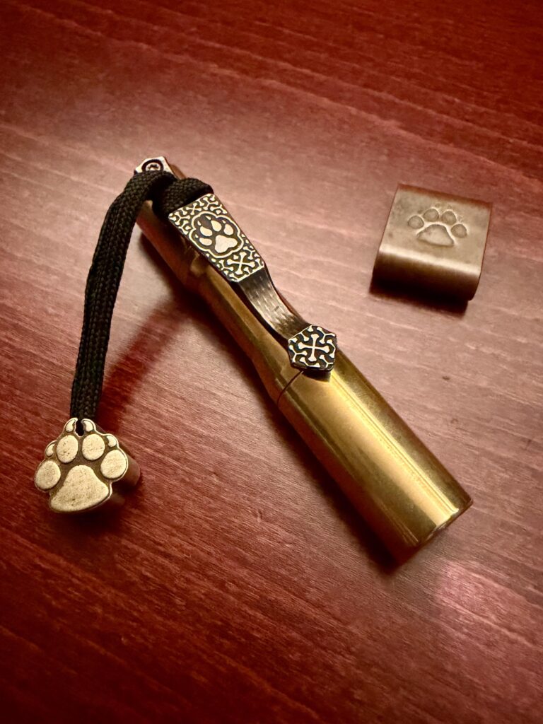 🐾 CWF Micro Click Brass 🐾