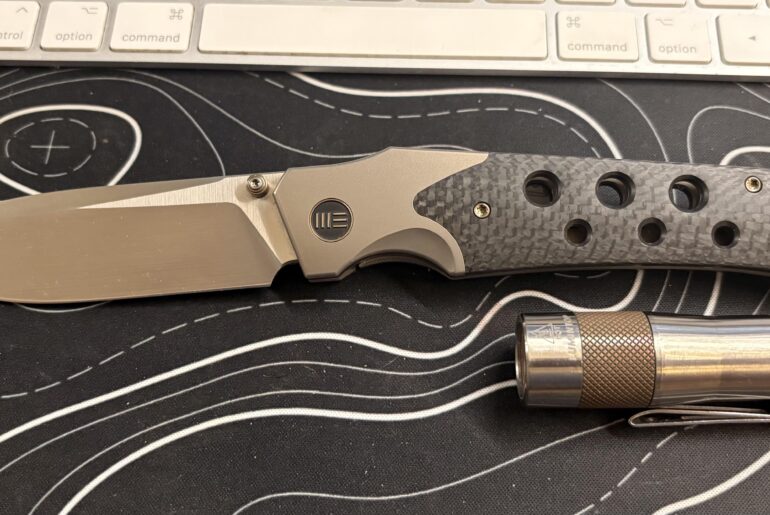 Big knife, little light