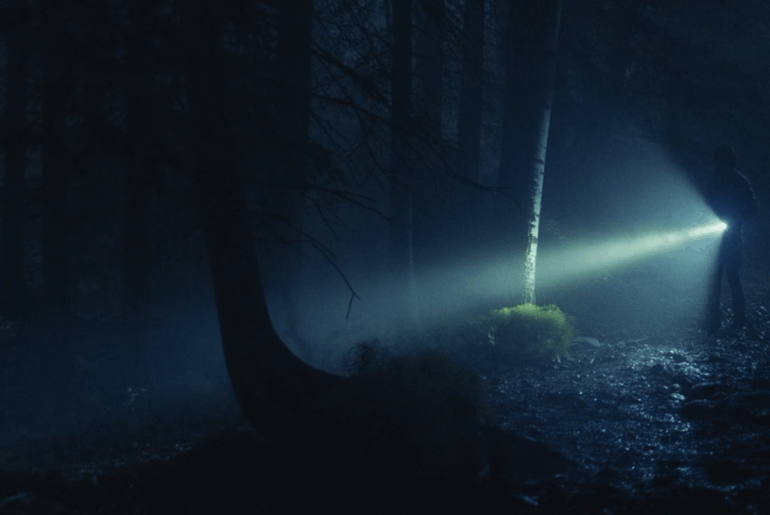 Do the flashlights in The Order look like they are from 1984?