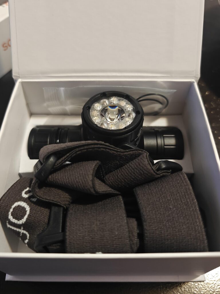 Heck ya! Sofirn Hs21 came in!