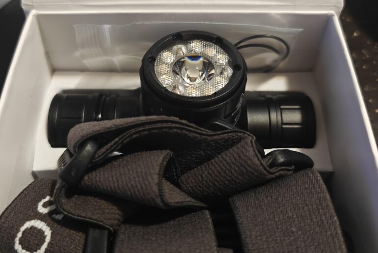 Heck ya! Sofirn Hs21 came in!