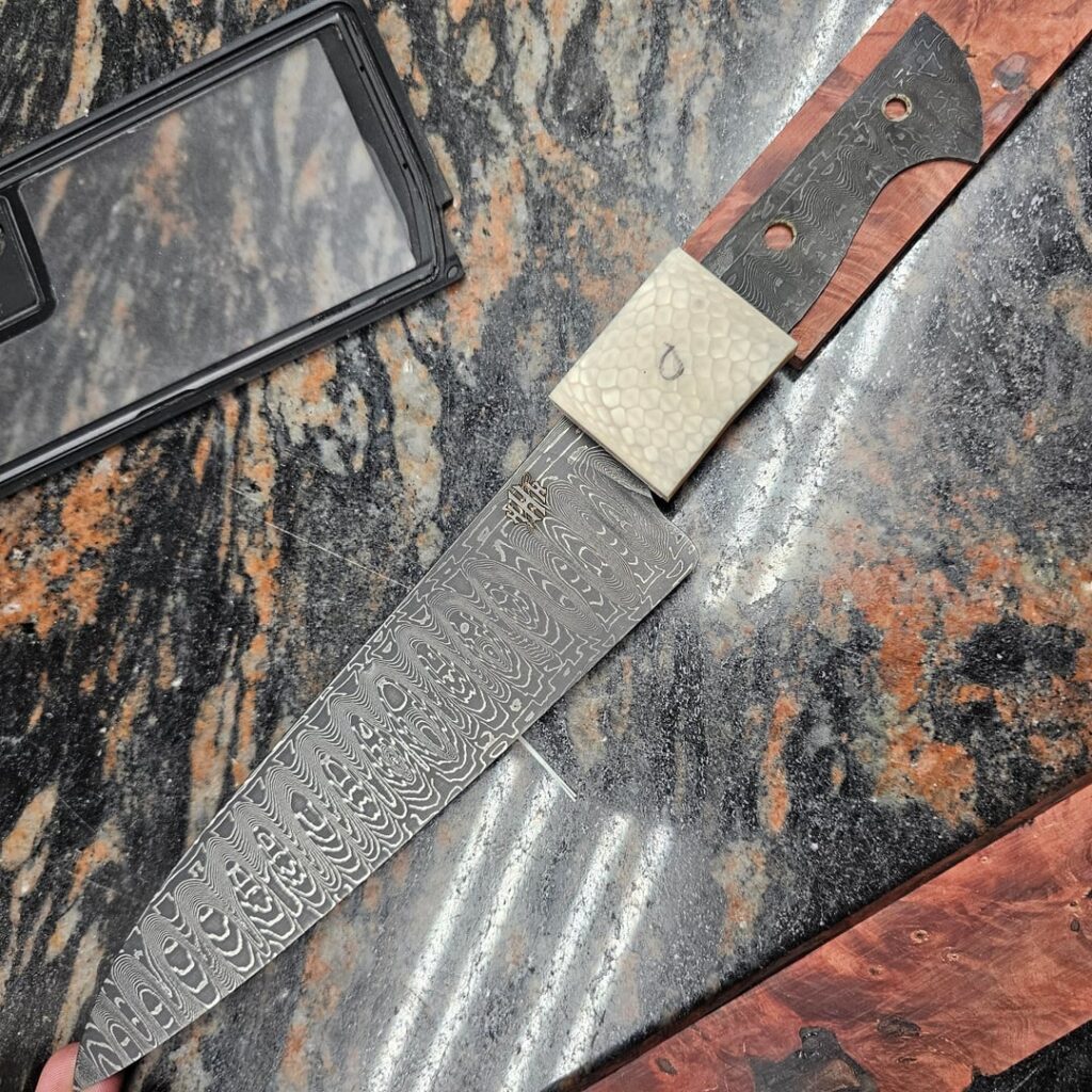 Do you see the vision in this handle?