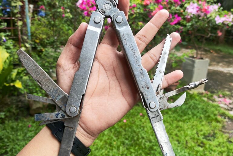 My dads Leatherman supertool, he’s been using this since the 90’s