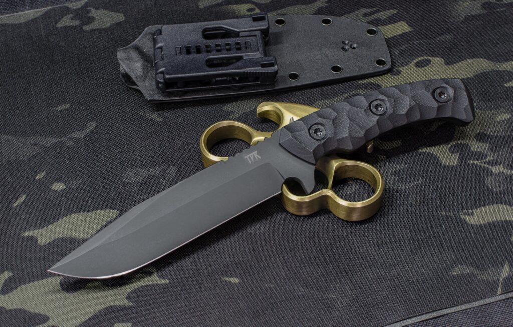 Just finished this simple yet functional one, ideal to end a rather dull month!