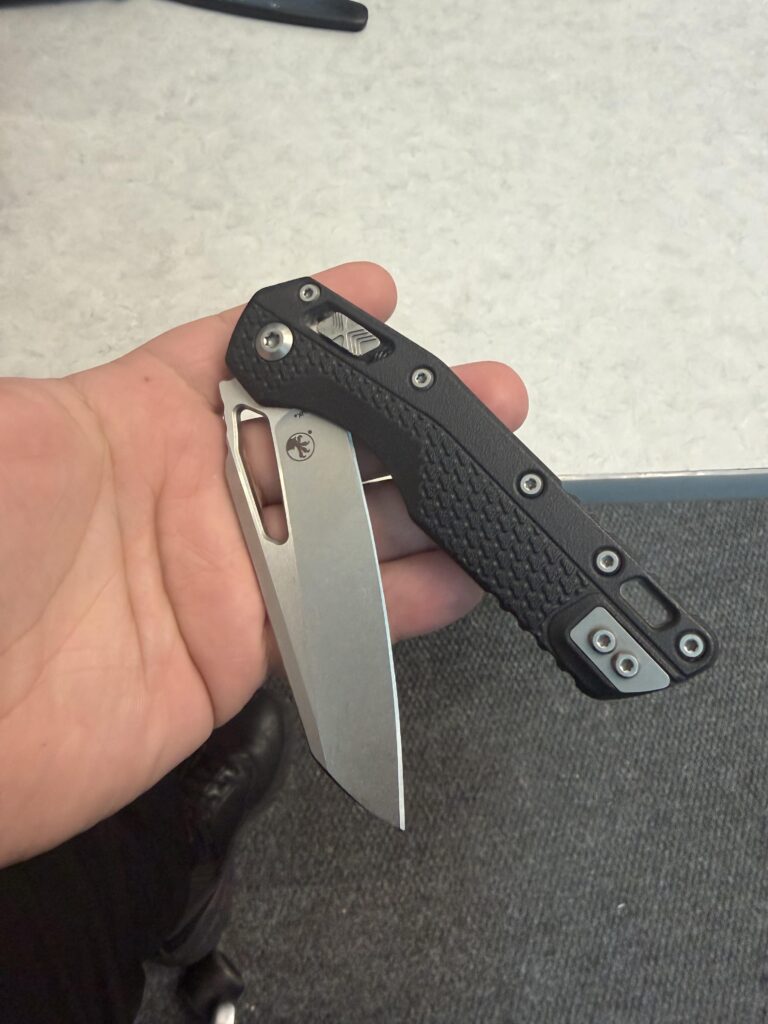 Today’s carry Microtech MSI